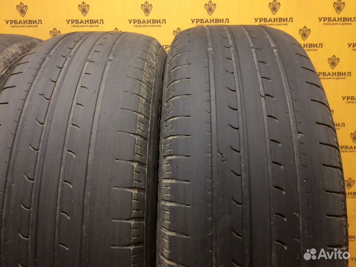 Goodyear EfficientGrip SUV 4x4 215/60 R17 96H