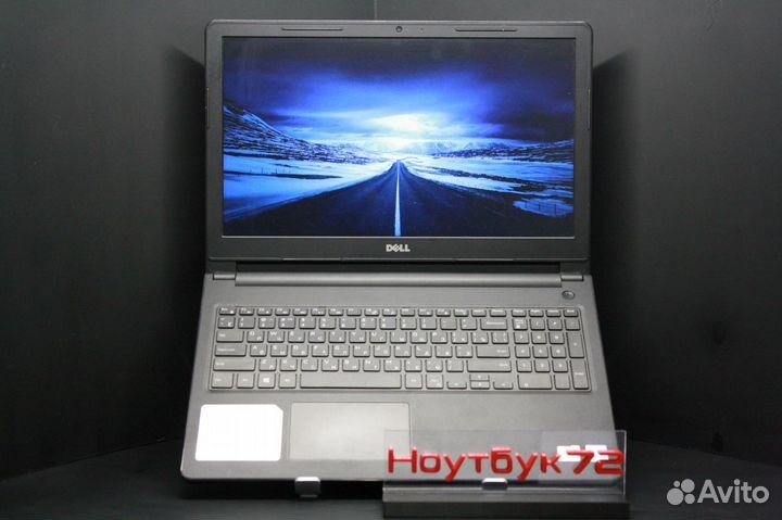 Ноутбук Dell для рабочих моментов