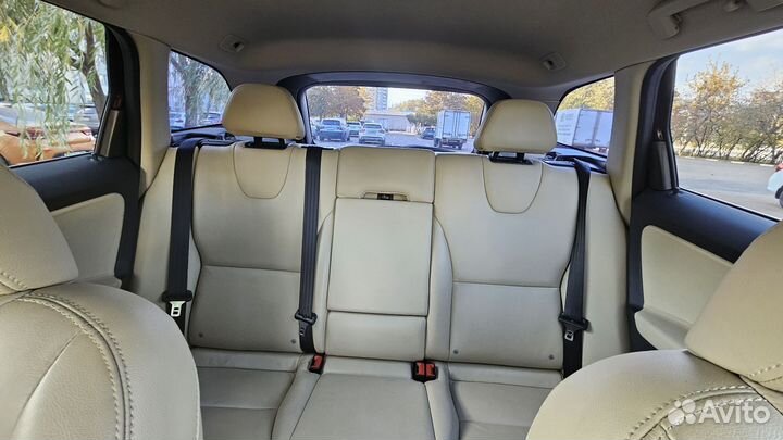 Volvo XC60 2.4 AT, 2014, 85 160 км