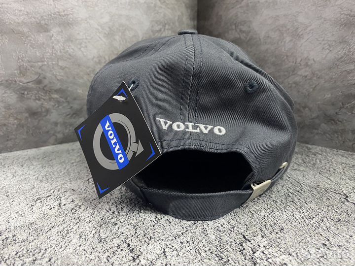 Кепка Volvo серая