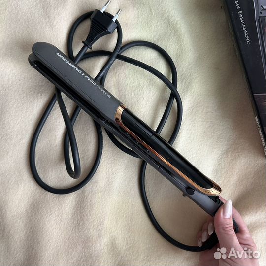 Выпрямитель для волос redmond