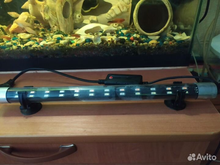 Лампа светодиодная для аквариума трёхцветная