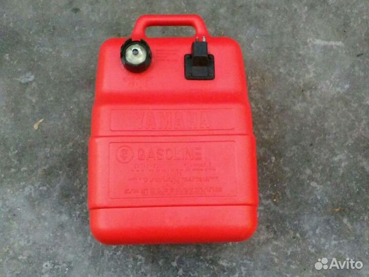Бензобак Yamaha 24 литра оригинал