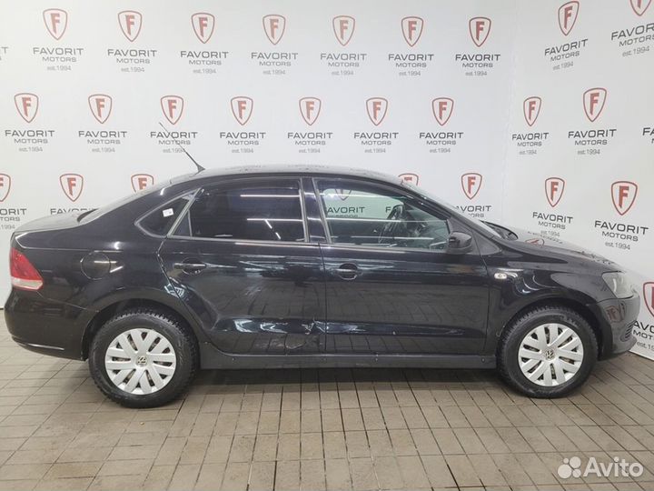 Volkswagen Polo 1.6 AT, 2012, 284 696 км