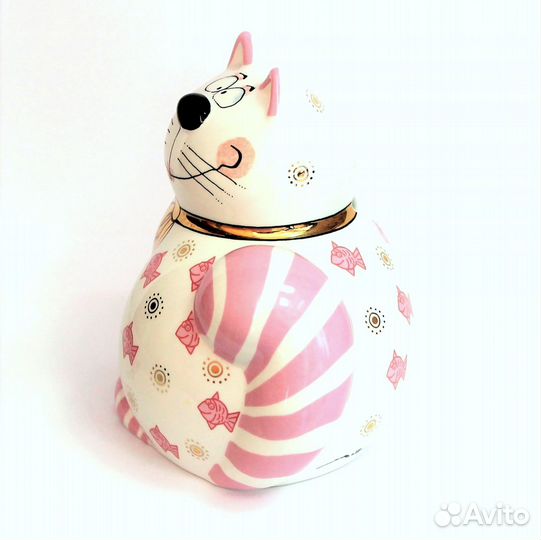 Фарфоровая статуэтка-копилка 