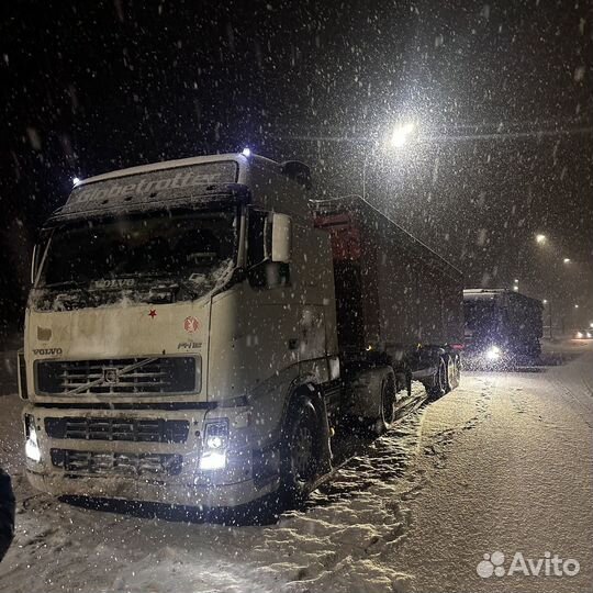 Volvo FH12 с полуприцепом, 2002