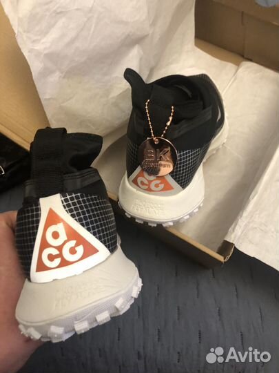 Nike acg mountain fly gore tex