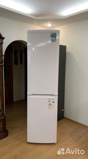 Холодильник-морозильник Beko 201х60х55