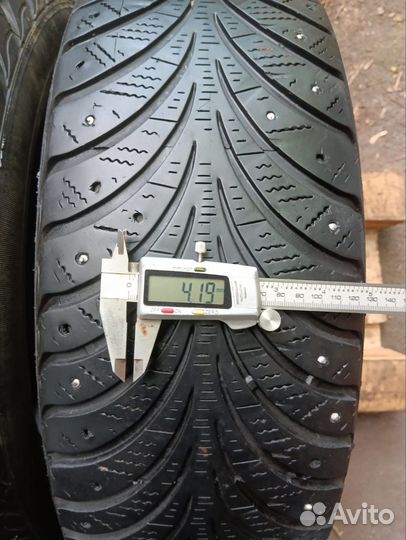 Sava Eskimo Stud 205/65 R15 94T