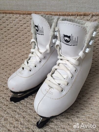 Коньки р.29-30