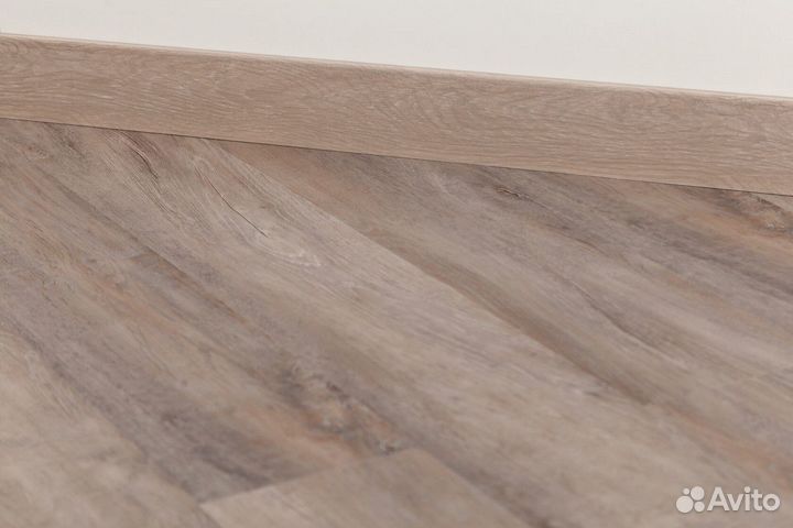 Виниловая плитка со склада