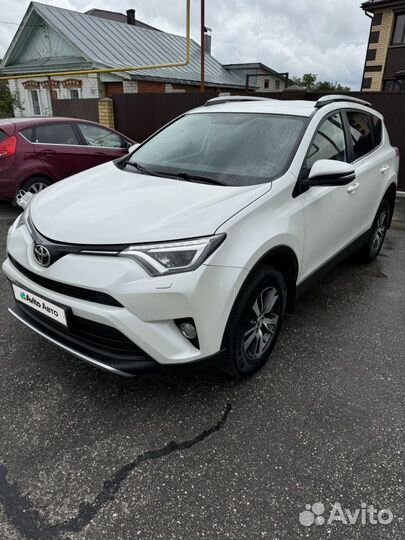 Toyota RAV4 2.0 CVT, 2015, 116 000 км