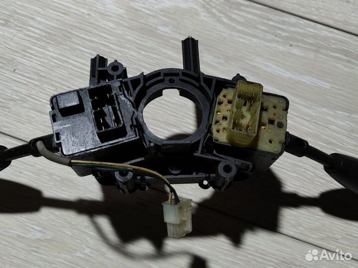 Подрулевой переключатель Aveo T200