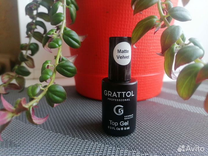 База и топ для ногтей