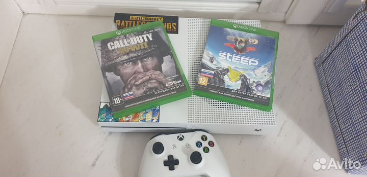 Xbox one s 1tb с играми