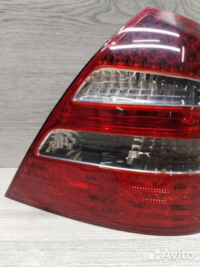 Фонарь Mercedes E-Class W211 OM647 2004