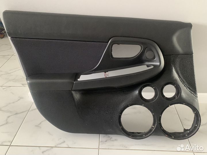 Subaru impreza дверные карты с подиумами