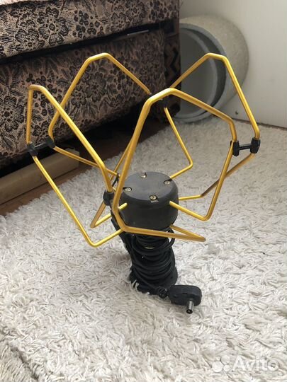 Продам широкополосную всенаправленную антенну