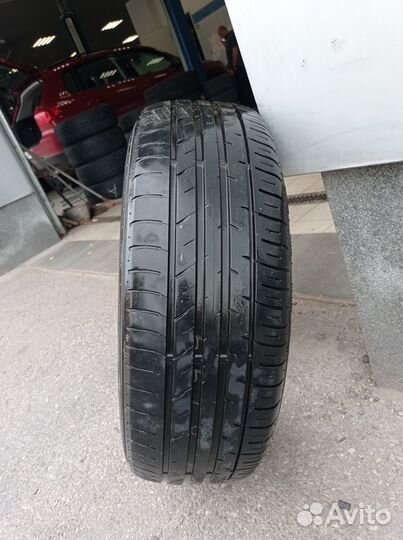 Dunlop SP Sport FM800 215/65 R16 96H