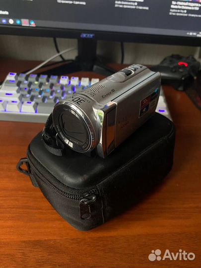 Видеокамера sony handycam