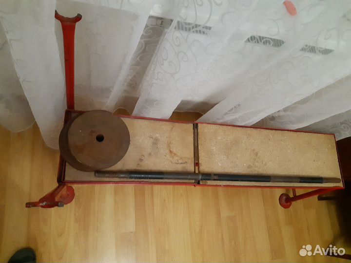 Лавка со стойкой