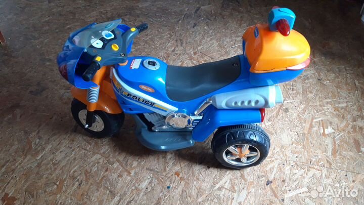 Детский электромобиль бу
