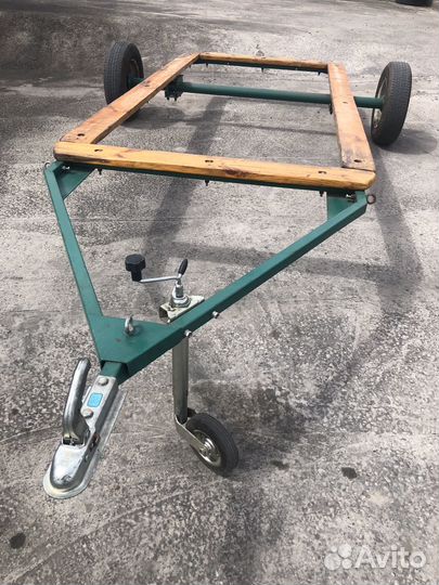 Прицеп лодочный