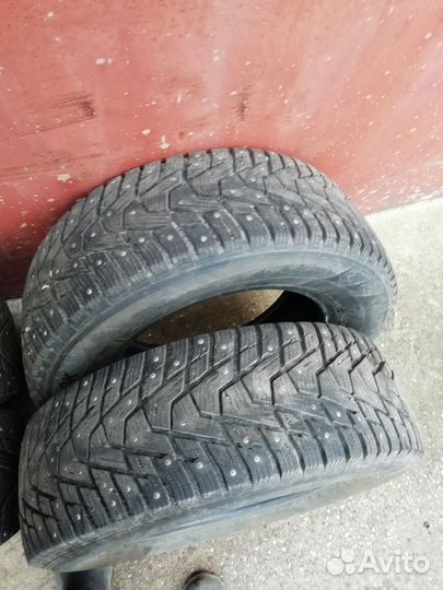 Hankook Winter I'Pike RS2 W429 215/65 R15