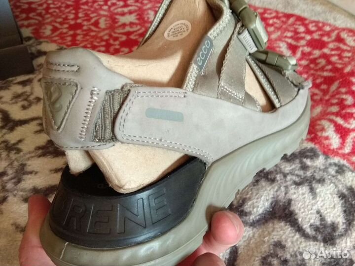 Ecco ботинки 42 раз