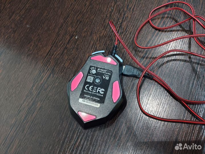 Игровая клавиатура и мышь