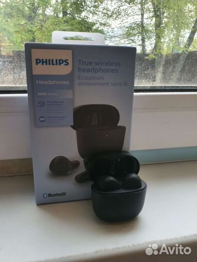Bluetooth-гарнитура Philips TAT2236WT