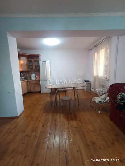 3-к. квартира, 97,5 м², 1/8 эт.