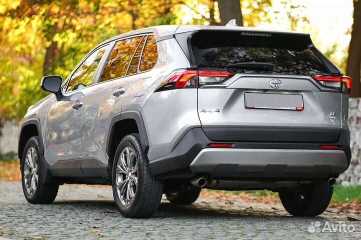 Toyota RAV4 2.5 AT, 2023, 6 200 км