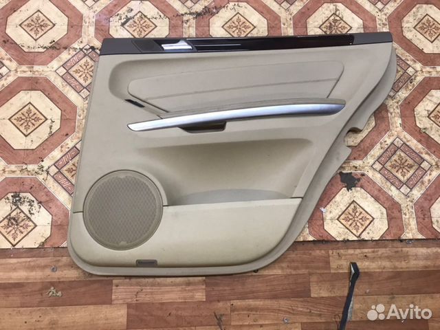 Обшивка двери задней правой Mercedes-Benz GL 164