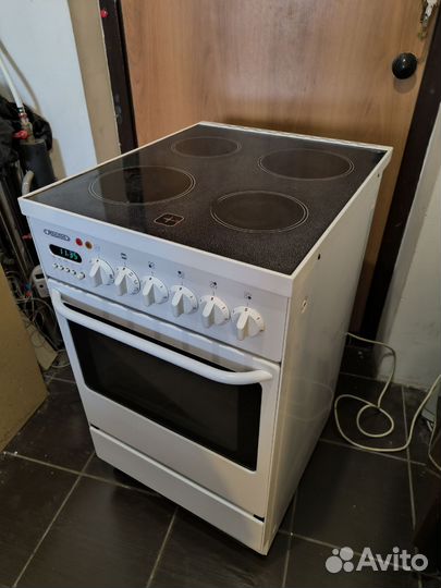 Стеклокерамическая плита Reeson