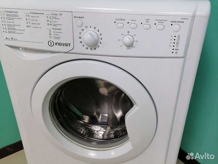 Стиральная машинка Indesit узкая