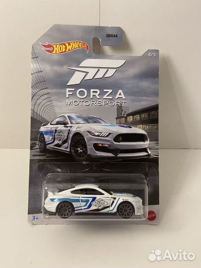 Модель автомобиля Hot Wheels Forza Motorsport