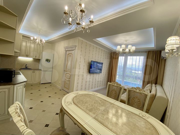 2-к. квартира, 50 м², 15/18 эт.