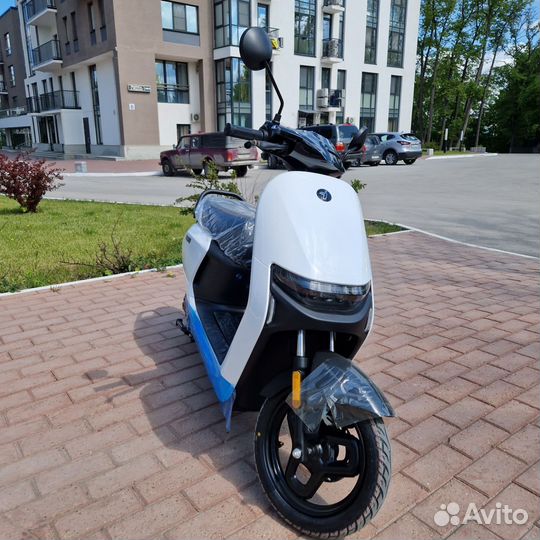 Электроскутер Ninebot N70C новый