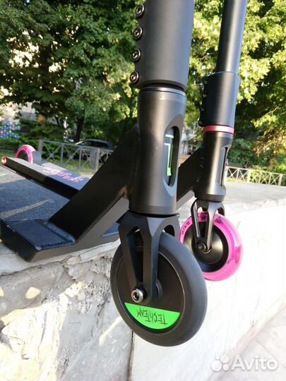 Трюковой самокат