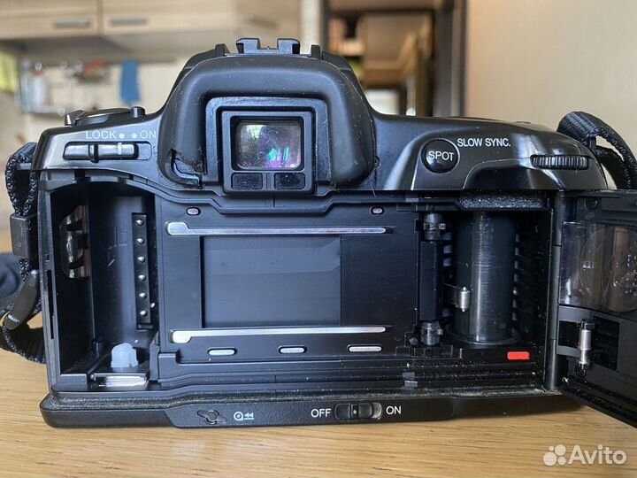 Фотоаппарат Minolta Dinax 700si с объективом