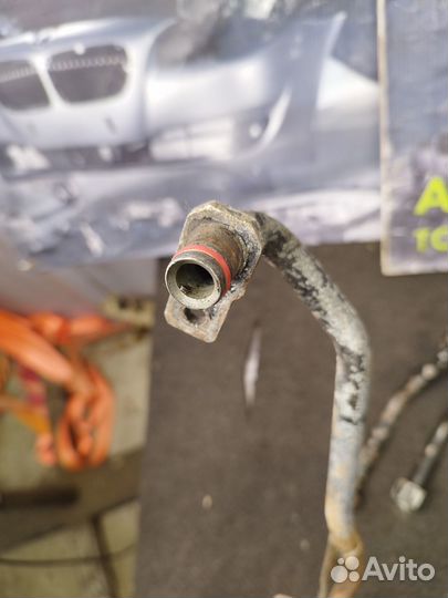 Трубка охлаждения АКПП audi 80 в4