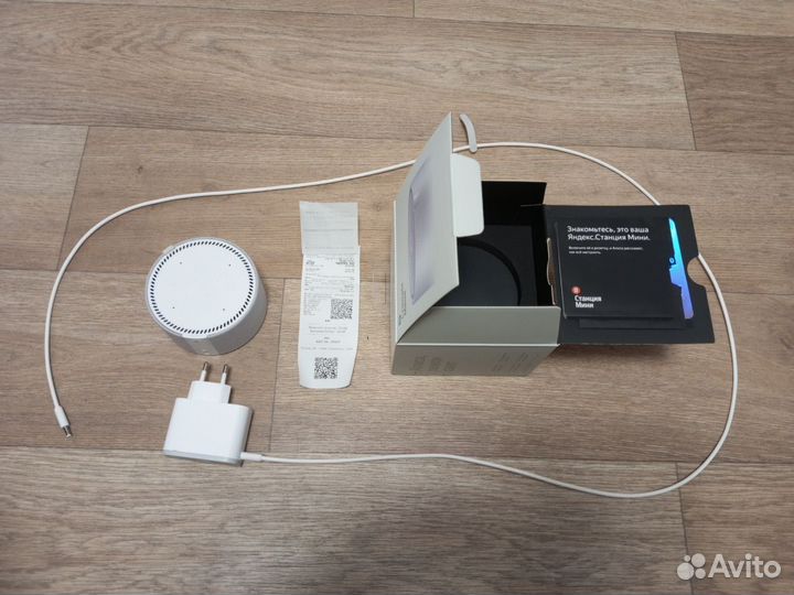 Умная колонка яндекс алиса