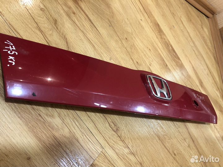 Накладка крышки багажника Honda Jazz Fit