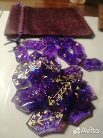 Скандинавские руны ручной работы