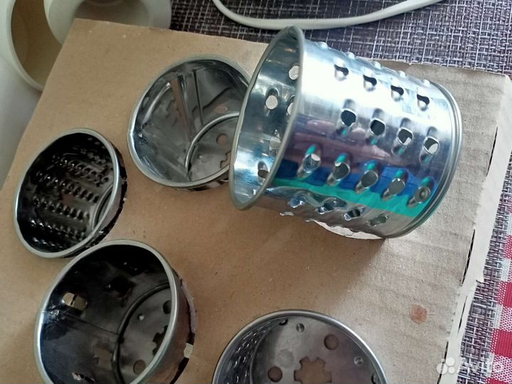 Мясорубка электрическая