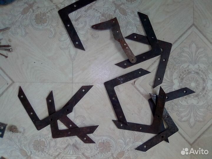 Мебельная фурнитура