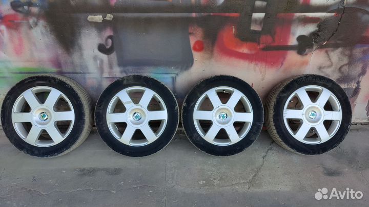 Колеса комплект 205/65/16 лето Skoda