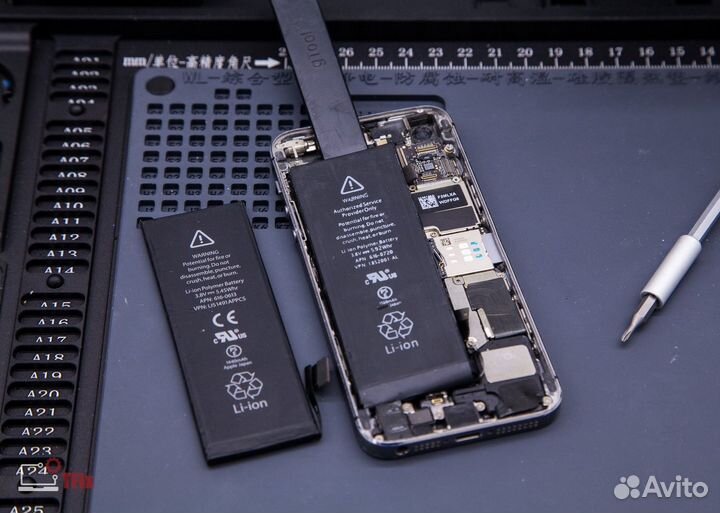 Аккумулятор для iPhone. Замена. Установка