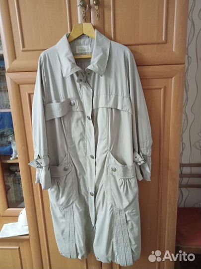 Плащ женский